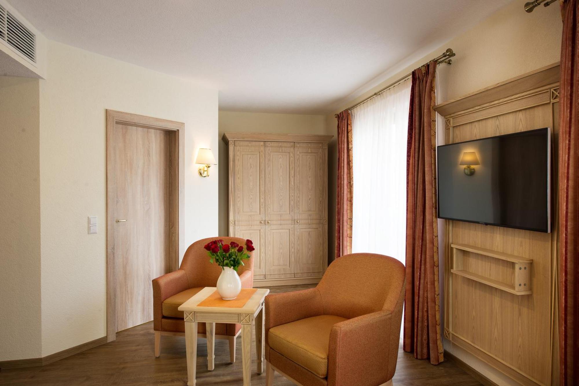 Hotel Rebstock 4*